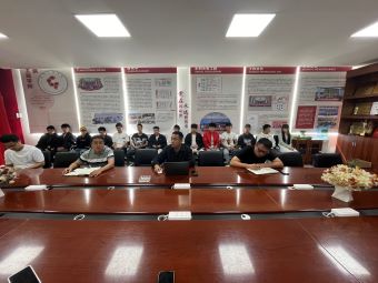 【魅力工程】-一站式学生社区彰显服务职能——建筑工程学院“工匠部落”学生社区举办“我与学生面对面”入伍政策宣讲交流会 第 3 张 【魅力工程】-一站式学生社区彰显服务职能——建筑工程学院“工匠部落”学生社区举办“我与学生面对面”入伍政策宣讲交流会 第 3 张