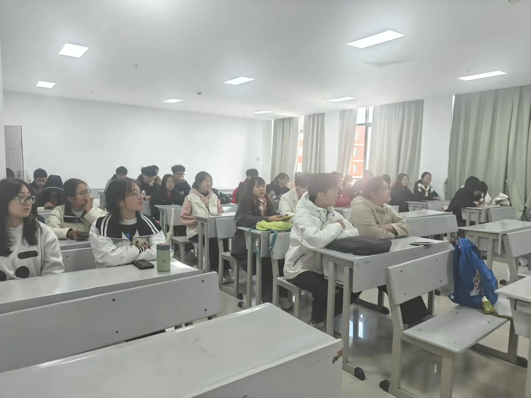 46942452604d327f82583da7f9743c12.jpg 46942452604d327f82583da7f9743c12.jpg