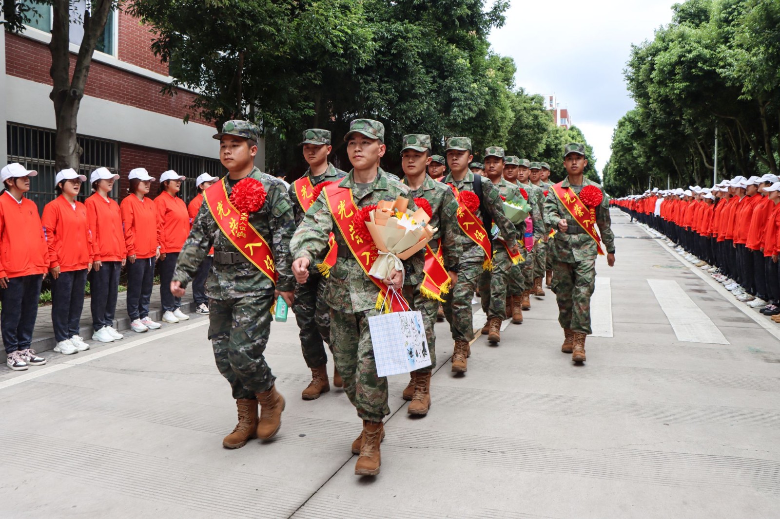 IMG_5393.jpg IMG_5393.jpg