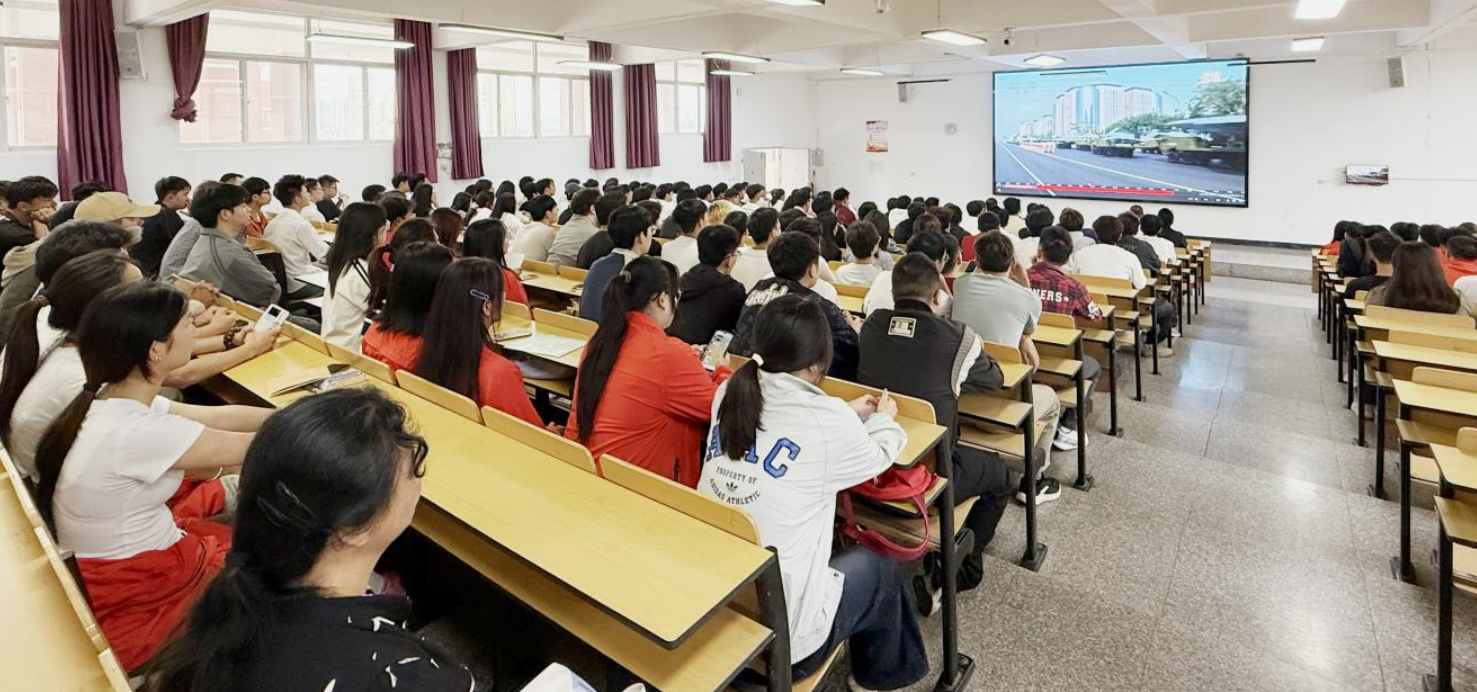 屏幕截图 2025-09-03 184708.png 屏幕截图 2025-09-03 184708.png