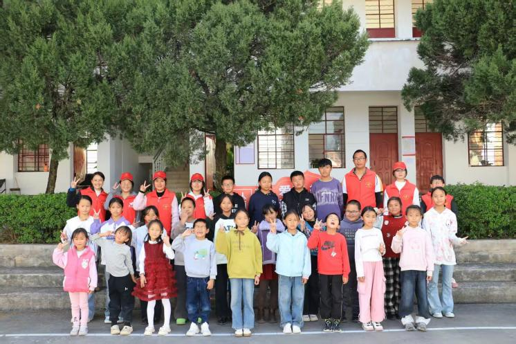 d59318b1a7161565f5a2ab13e01cec9a.png d59318b1a7161565f5a2ab13e01cec9a.png