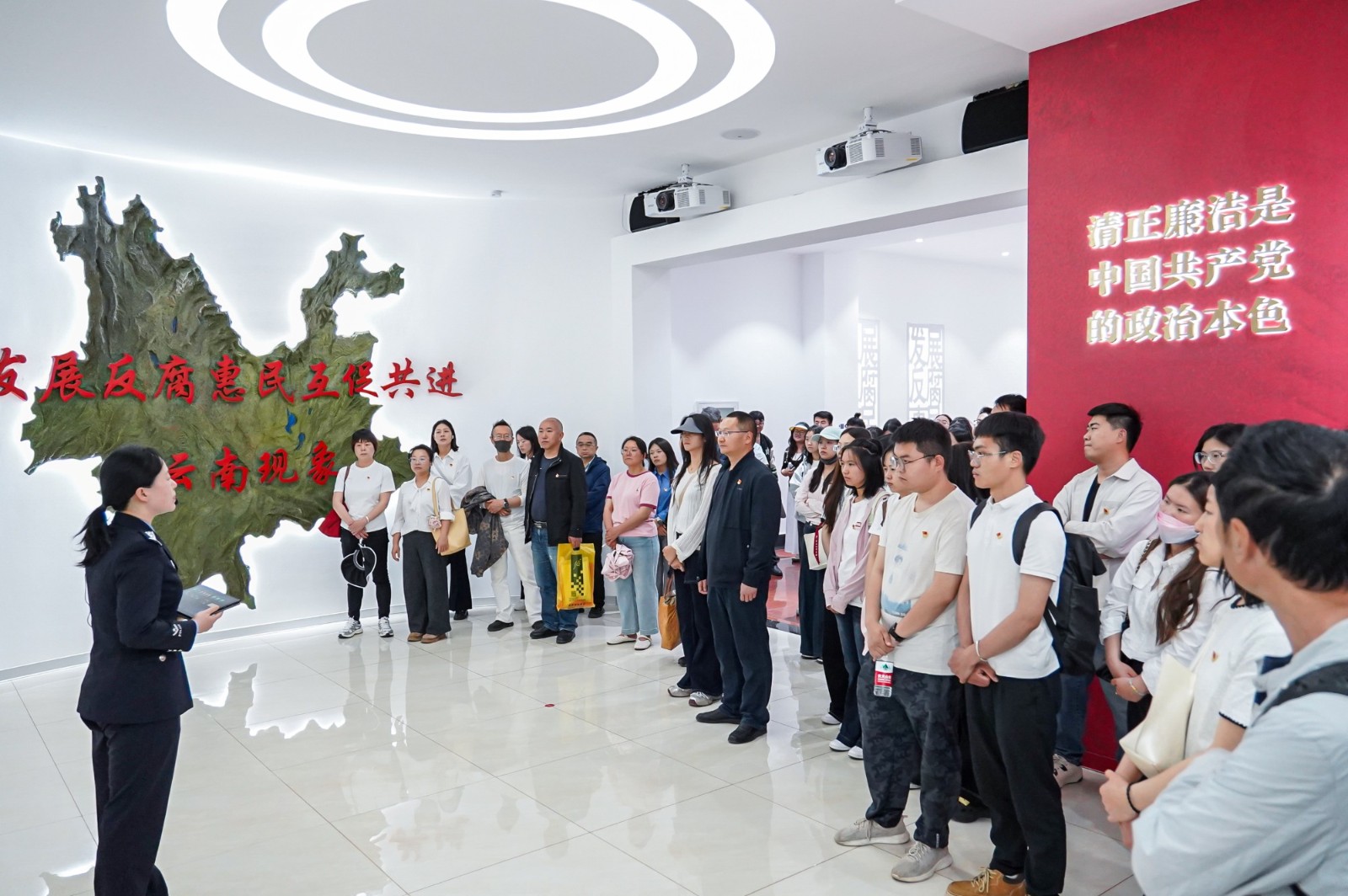 DSC03943.jpg DSC03943.jpg