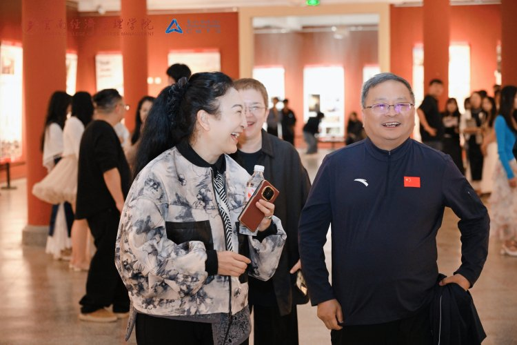 万象映界  艺彩绽放——云南经济管理学院艺术与传媒学院2026“万象·映界”展演今日绽放，双馆共赏艺术盛宴 第 24 张